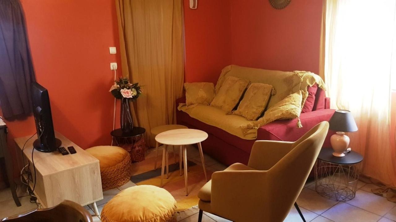 Petit Patio En Centre Ville Ним Екстериор снимка