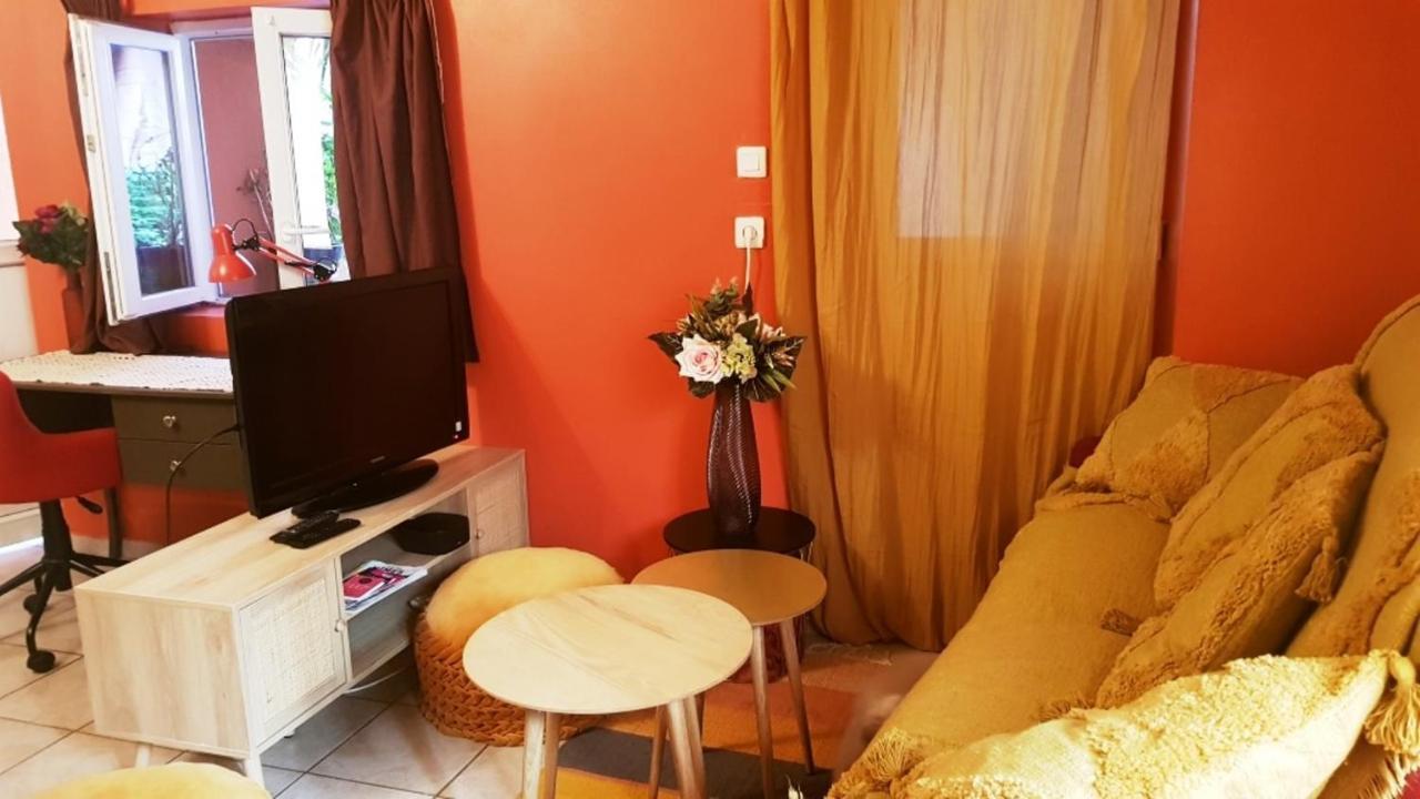 Petit Patio En Centre Ville Ним Екстериор снимка